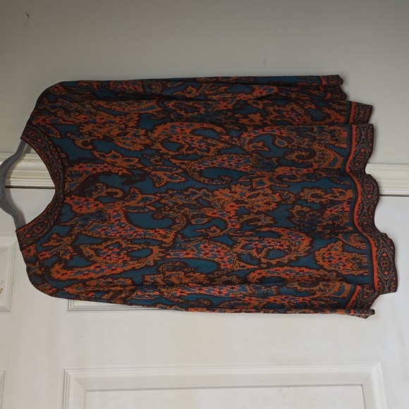 V neck sweater - Picture 5 of 5